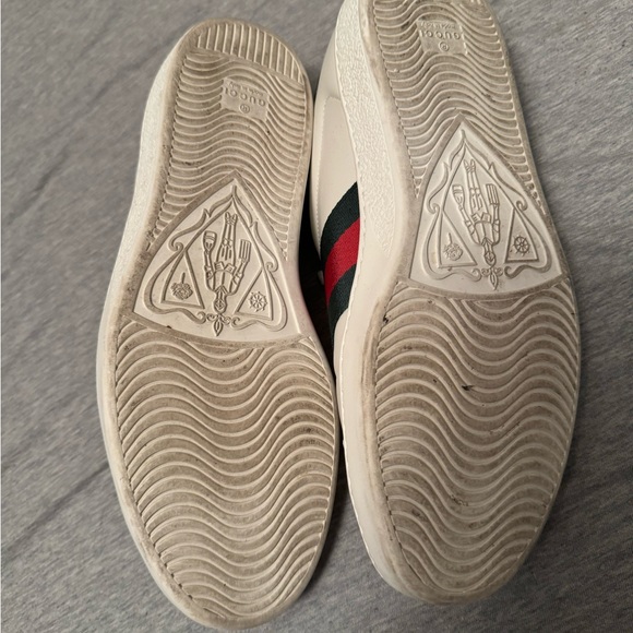 GUCCI MEN'S ACE SNEAKER WITH EMBROIDERY - Picture 7 of 9
